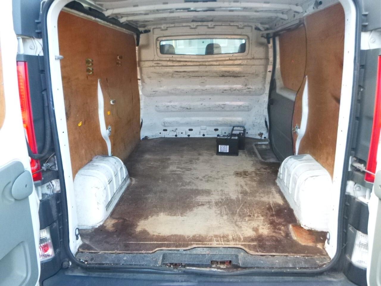 Opel Vivaro 27 2.0 CDTI 120CV PC-TN Furgone Fap