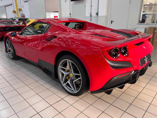 FERRARI F8 Spider |FULL CARBON| LIFT| AFS|APPROVED