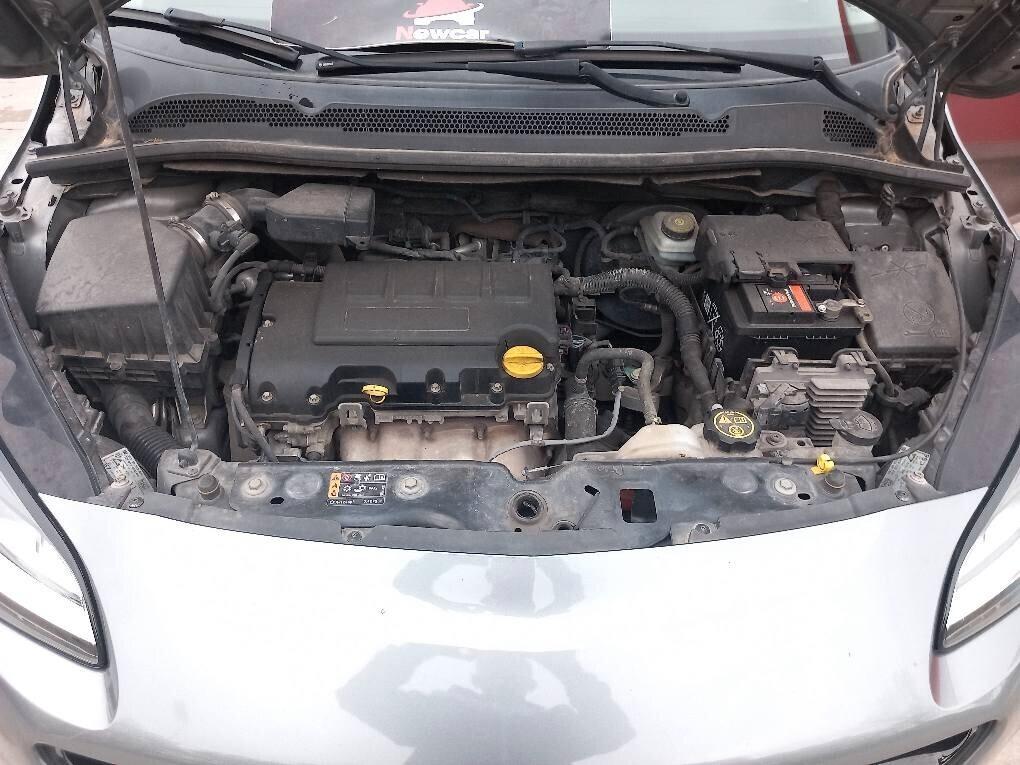 Opel Corsa 1.4 BENZ 90CV Start&Stop aut. 5 porte b-Color GARANZIA GOMME NUOVE NO FUMATORE