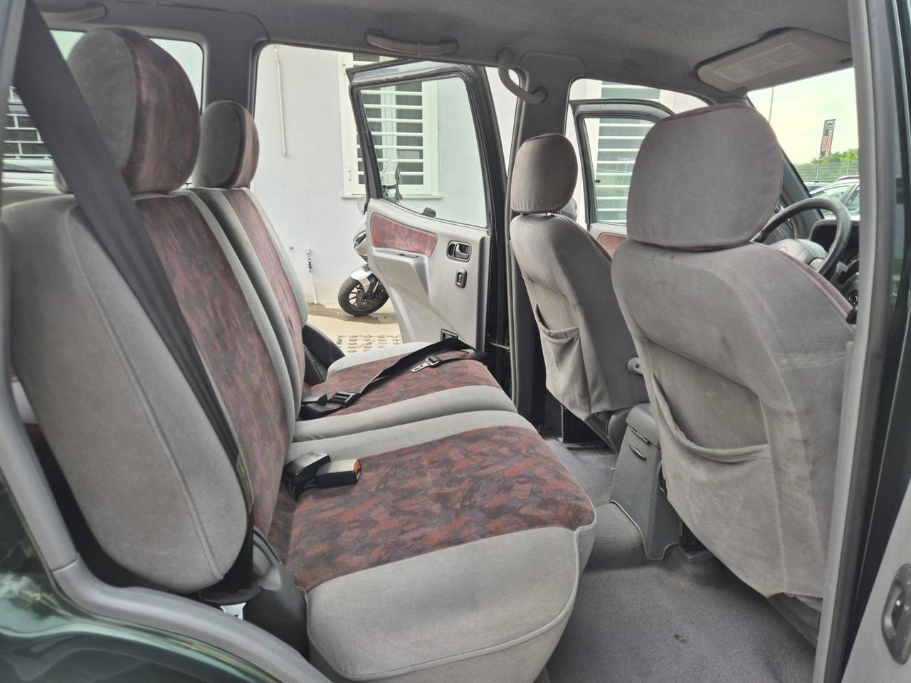 Nissan Terrano II 2.7 Tdi 5 porte SE 7 POSTI