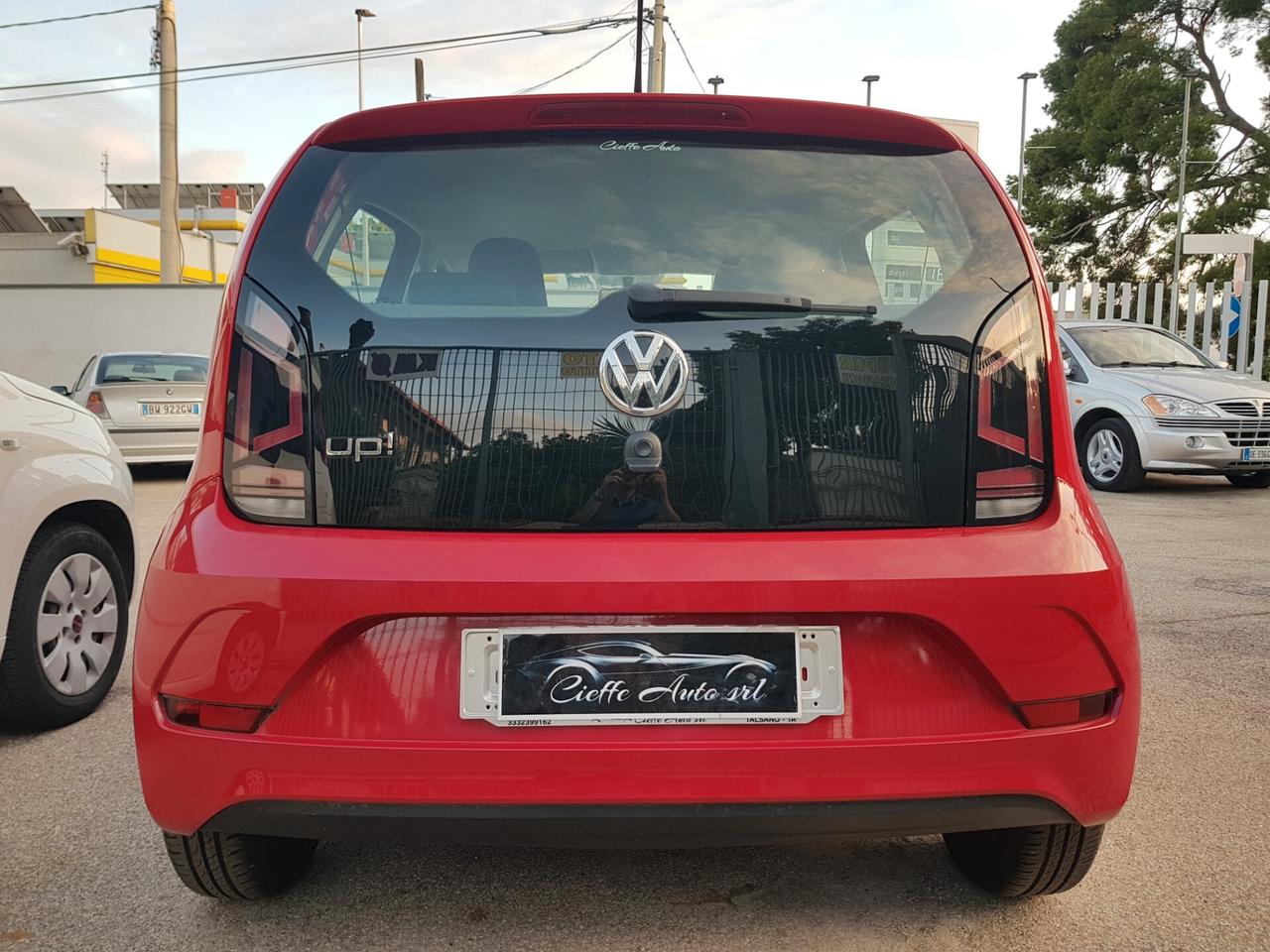 Volkswagen up! 1.0 5p. move up!