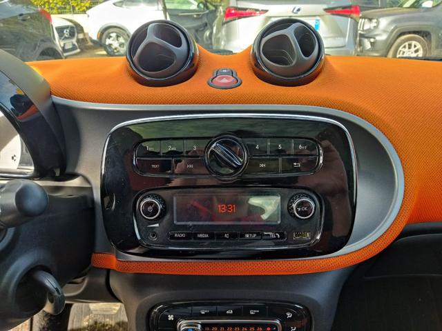 SMART ForTwo 1.0cc TWINAMIC PASSION 71CV CAMBIO AL VOLANTE