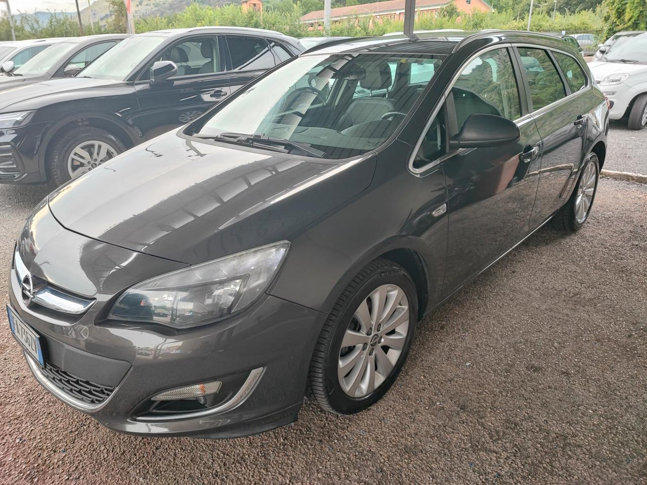 Opel Astra 1.4 Turbo 140CV Sports Tourer GPL Tech Cosmo