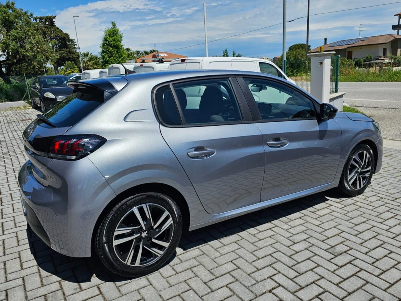 Peugeot 208 PureTech 75cv 5 porte Active Pack - IMPIANTO GPL