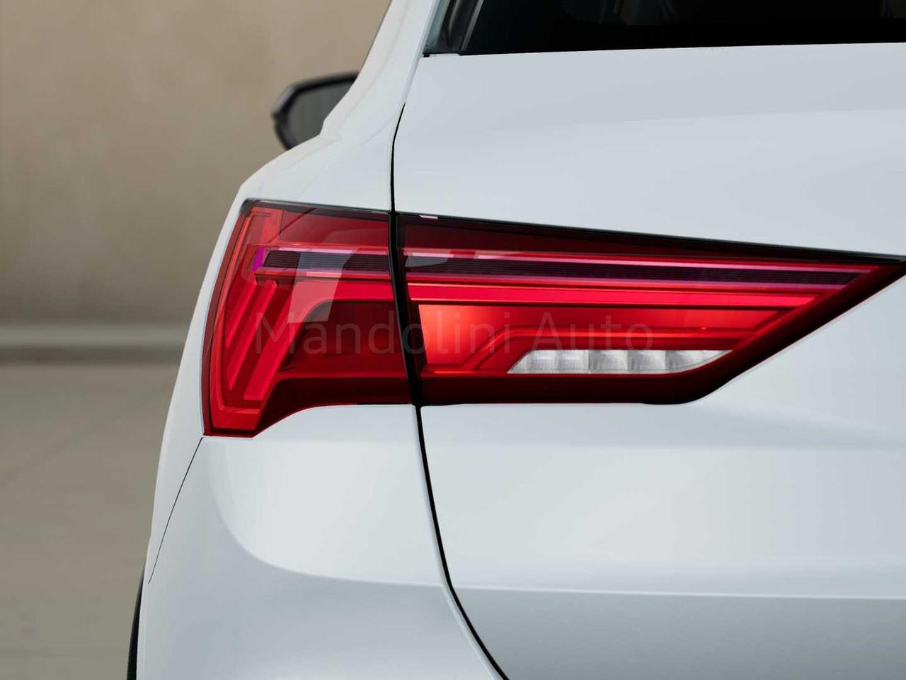 Audi Q3 35 1.5 tfsi evo2 s line edition s tronic