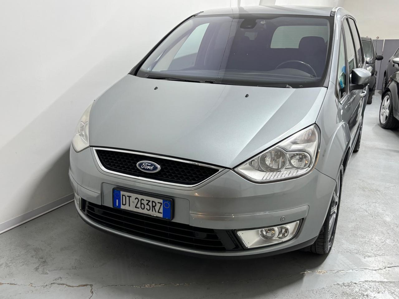 Ford Galaxy 2.0 TDCi 140 CV Ghia 7 posti
