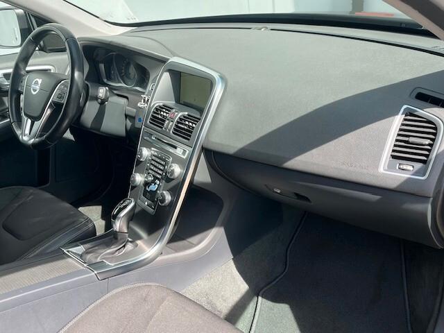 Volvo XC 60 XC60 D3 Geartronic Business Plus