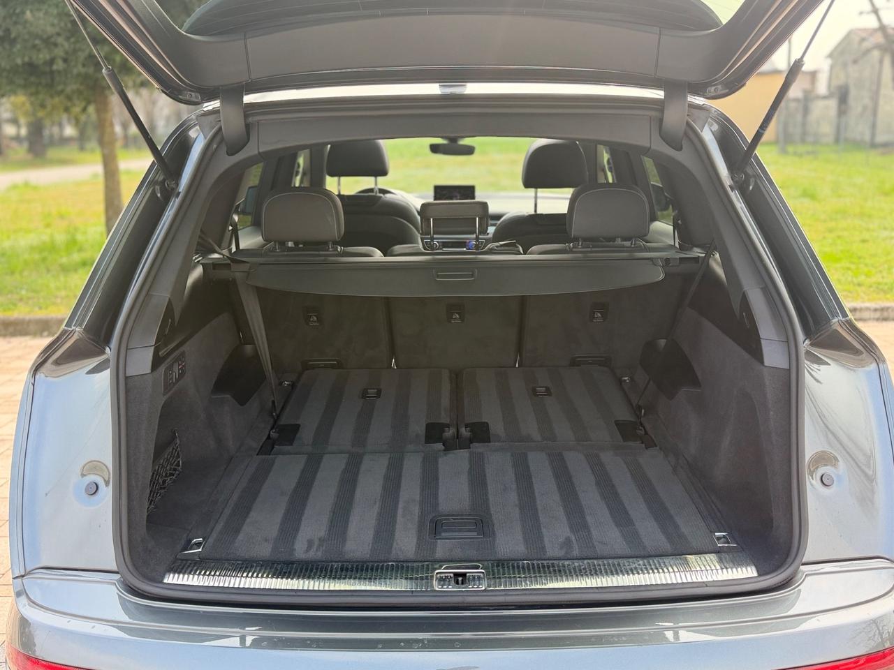 Audi Q7 50 TDI QUATTRO S LINE TETTO PANORAMICO