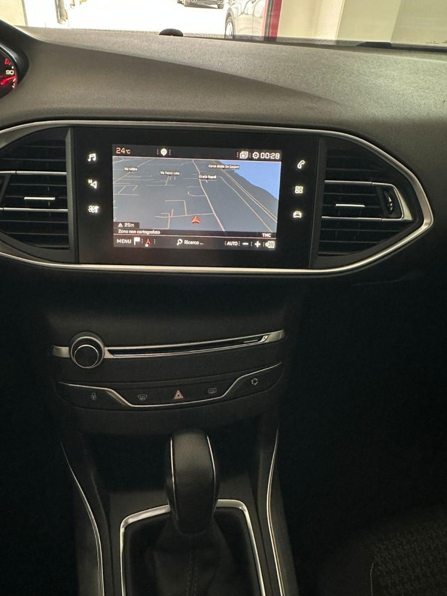 PEUGEOT - 308 SW - 308 BlueHDi 130 EAT6 S&S SW Active