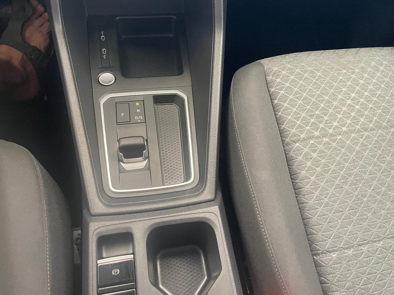 Ford Tourneo Connect 2.0 EcoBlue 122 CV Powershift Titanium