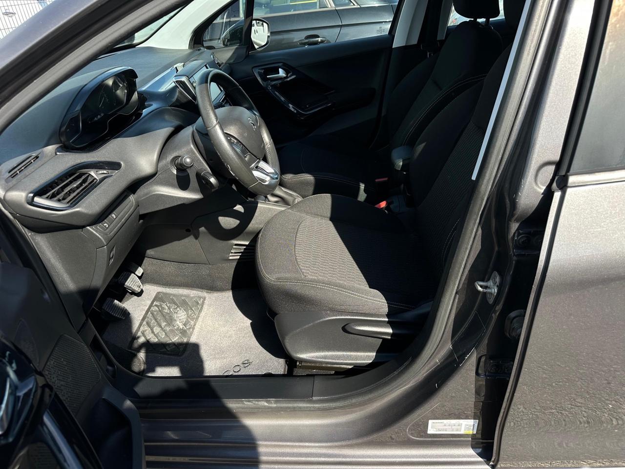 Peugeot 208 PureTech 82 5p. GPL Allure neopatentati