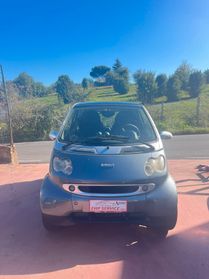 Smart ForTwo 700 coupé pure (45 kW)