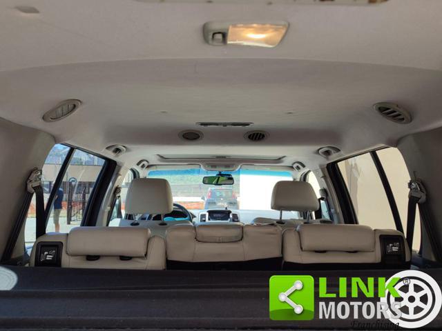 NISSAN Pathfinder 2.5 dCi LE Platinum