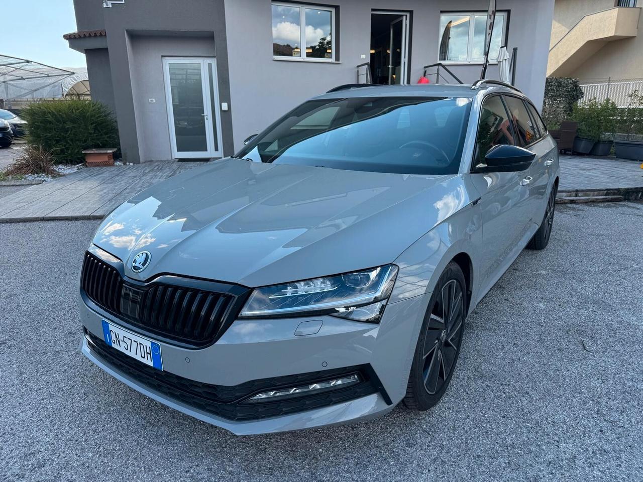Skoda Superb 2.0 TDI EVO 200 CV SCR DSG Wagon 4x4 SportLine