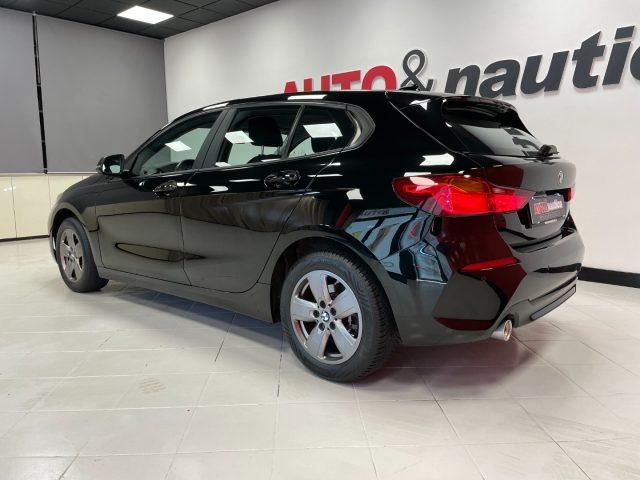 BMW 118 i 5p. Advantage