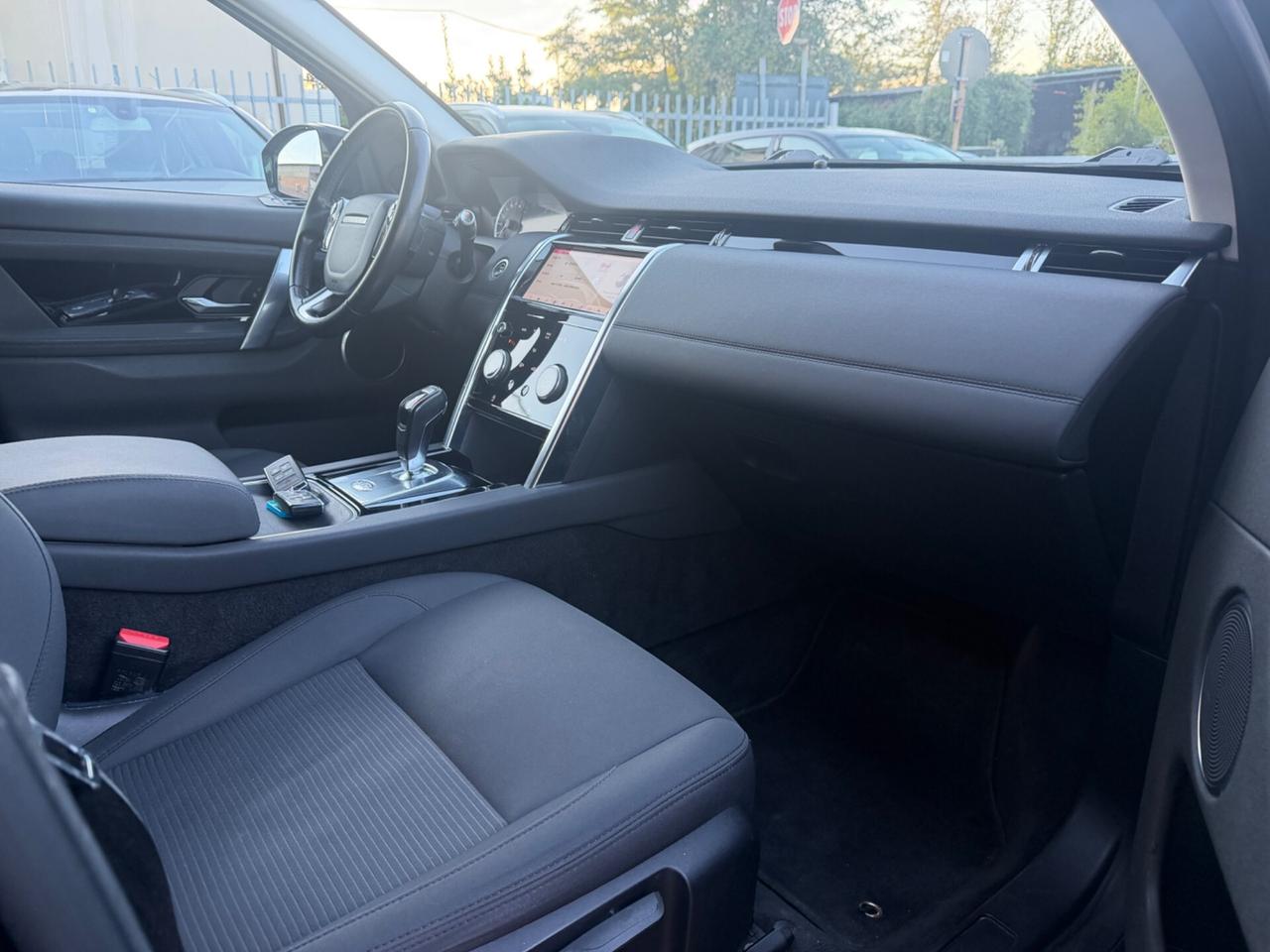 Land Rover Discovery Sport 2.0 TD4 150 CV Auto Business Edition Pure