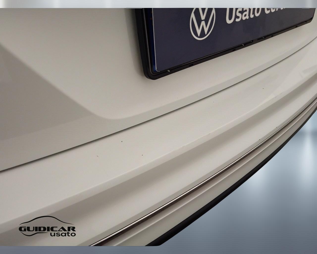 VOLKSWAGEN Tiguan II 2021 - Tiguan 2.0 tdi R-Line 150cv dsg