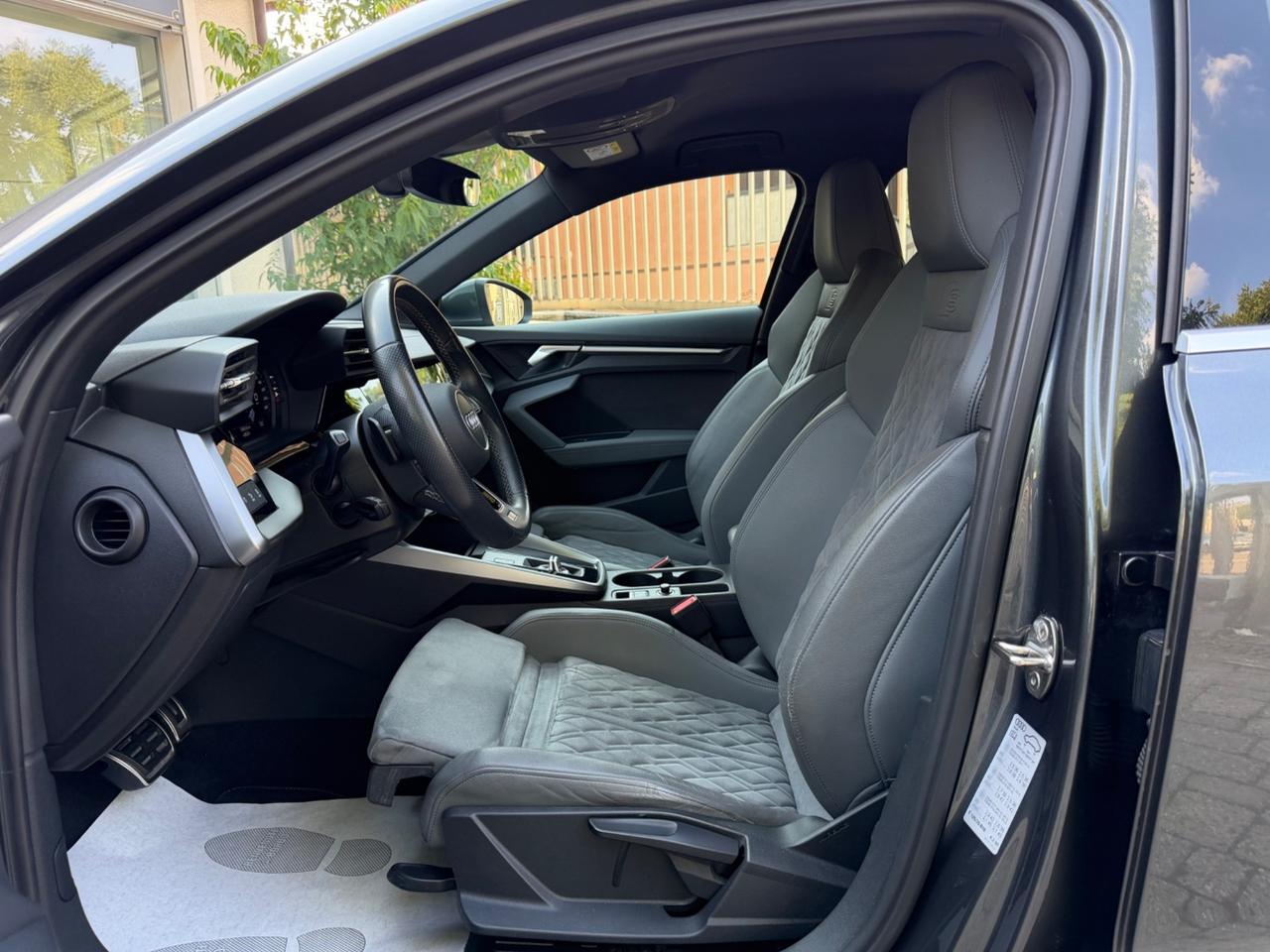 Audi A3 SPB 40 TDI quattro S tronic line edition