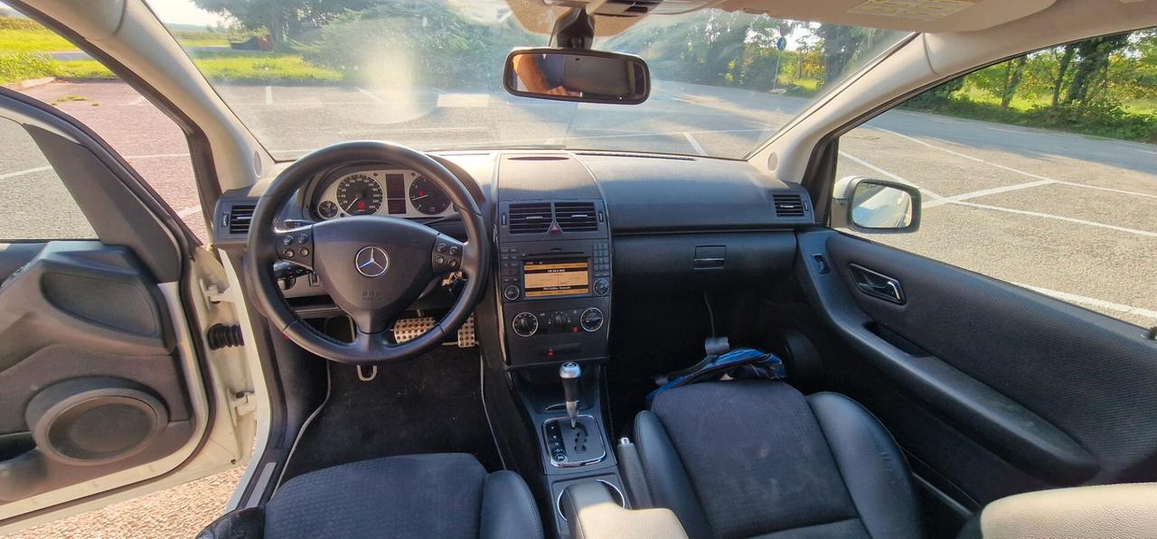 Mercedes-benz A 160 Avantgarde GPL