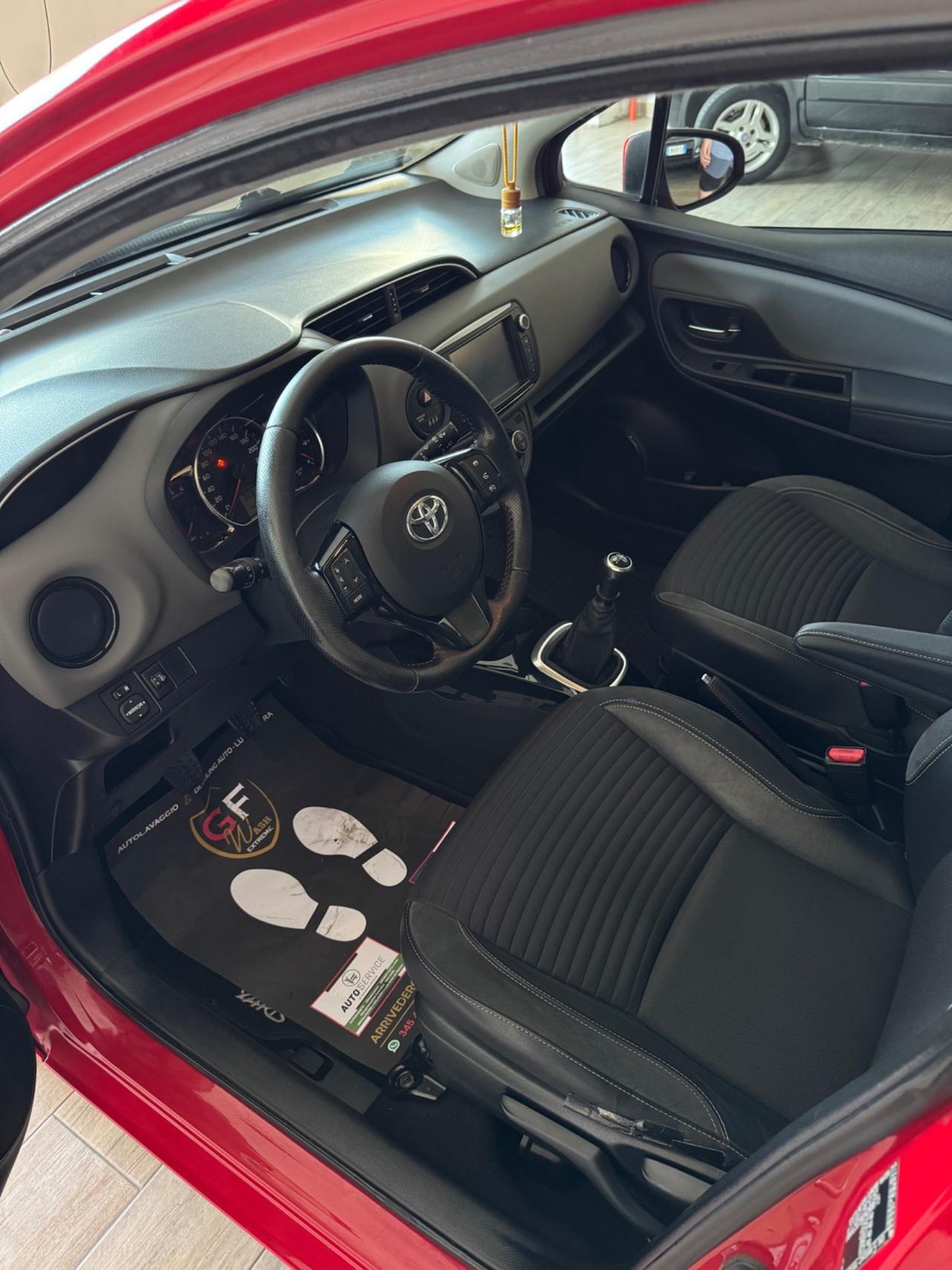 Toyota Yaris 1.4 D-4D 5 porte Lounge