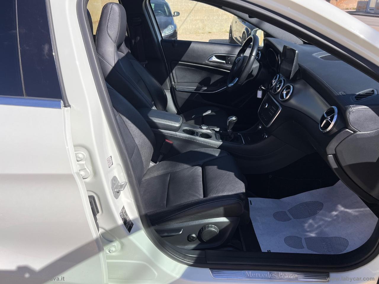 MERCEDES-BENZ GLA 180 Sport