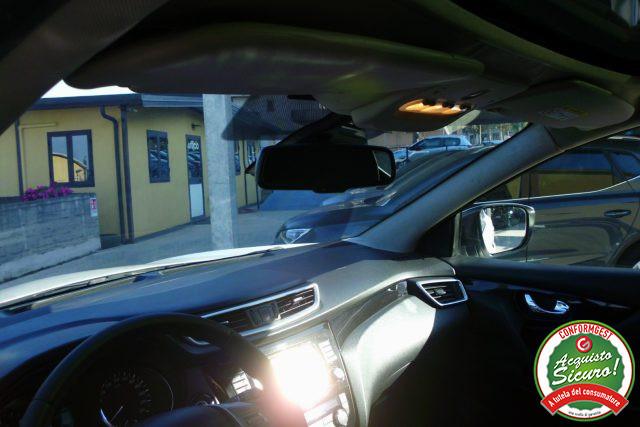 NISSAN Qashqai 1.5 dCi N-Connecta