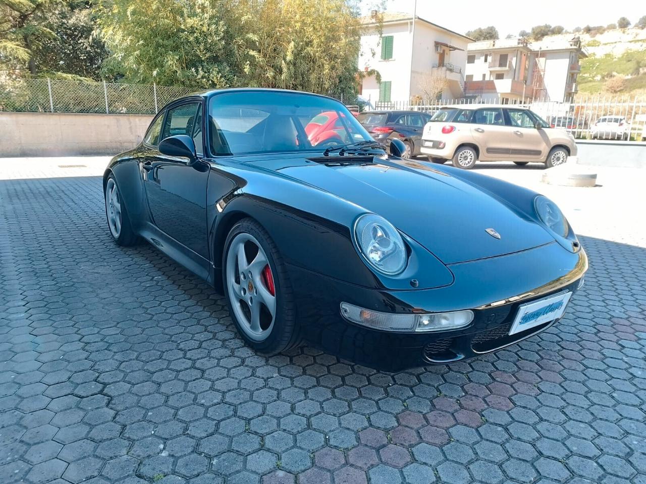 Porsche 911 Carrera cat Coupé