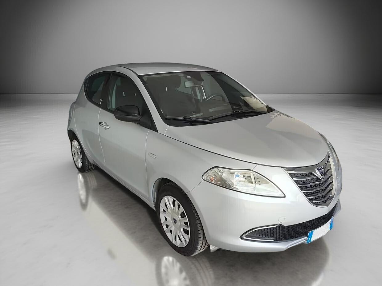 LANCIA Ypsilon 1.3 MJT 5P. S&S Silver