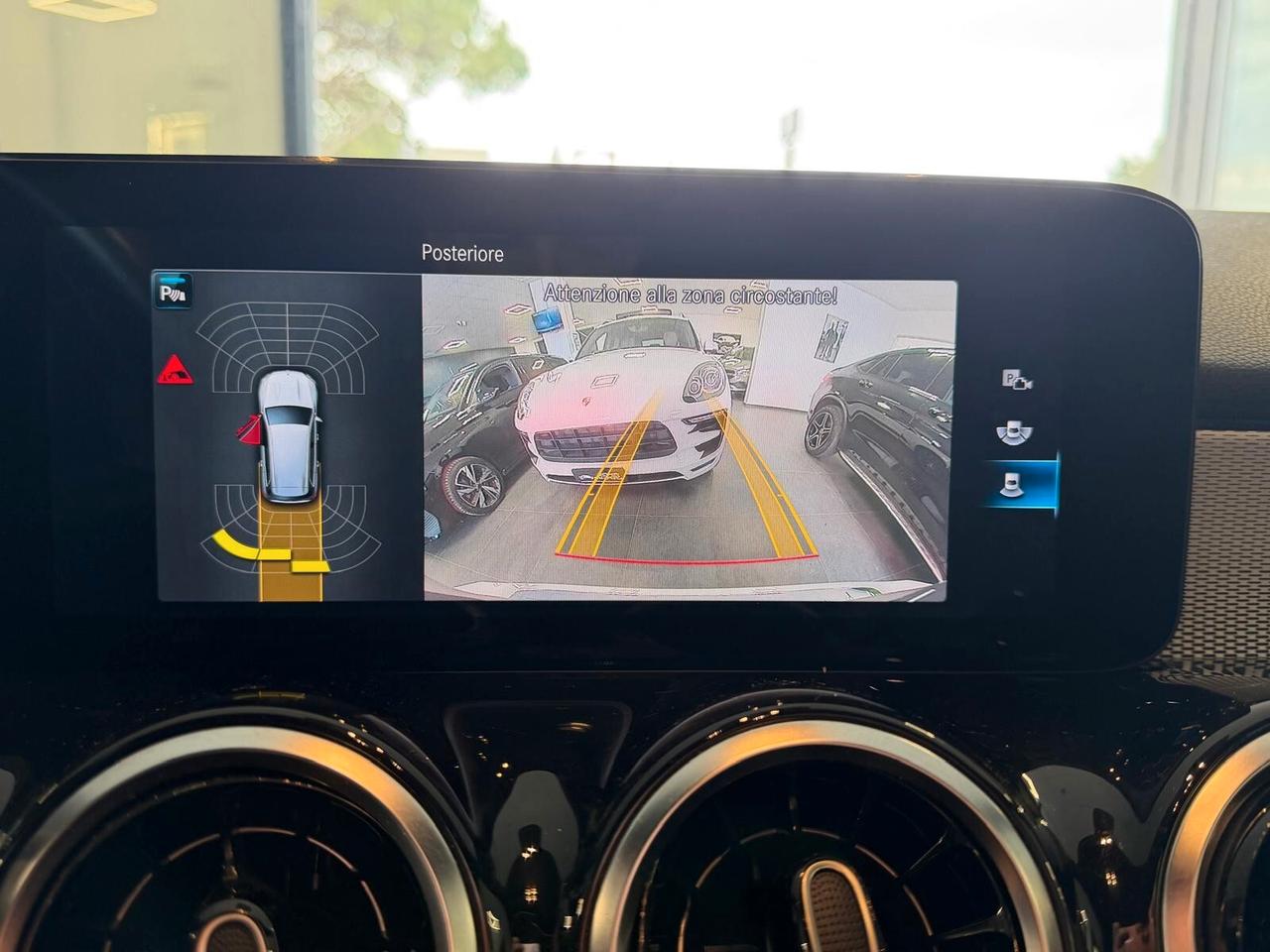 MERCEDES-BENZ GLB 180D SPORT 2.0 116CV PELLE NAVI CAM ANNO 2021