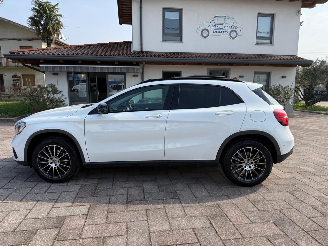 Mercedes-benz GLA 180 Business
