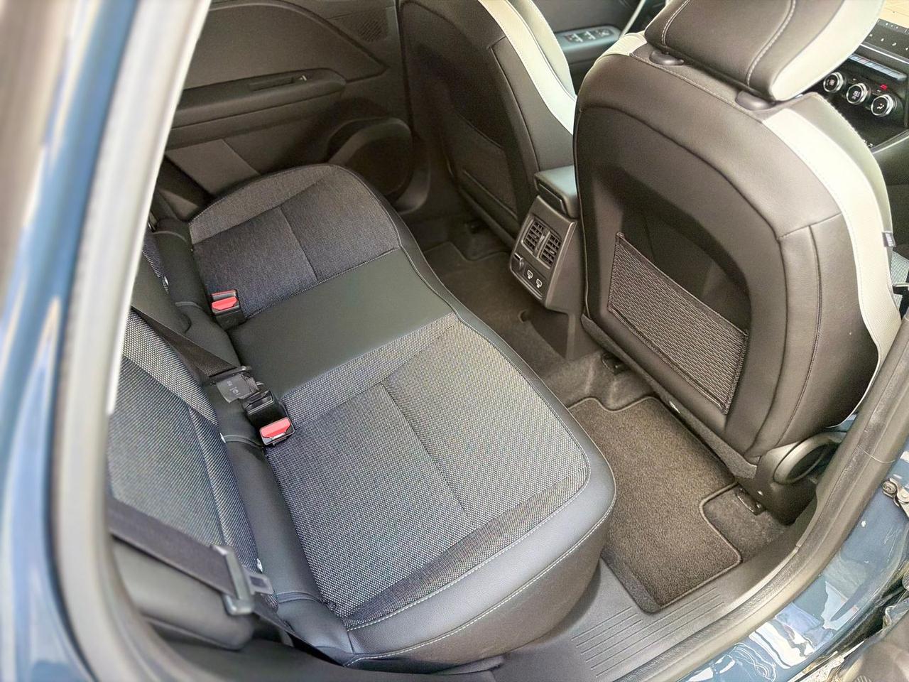 Renault Captur Techno #50795
