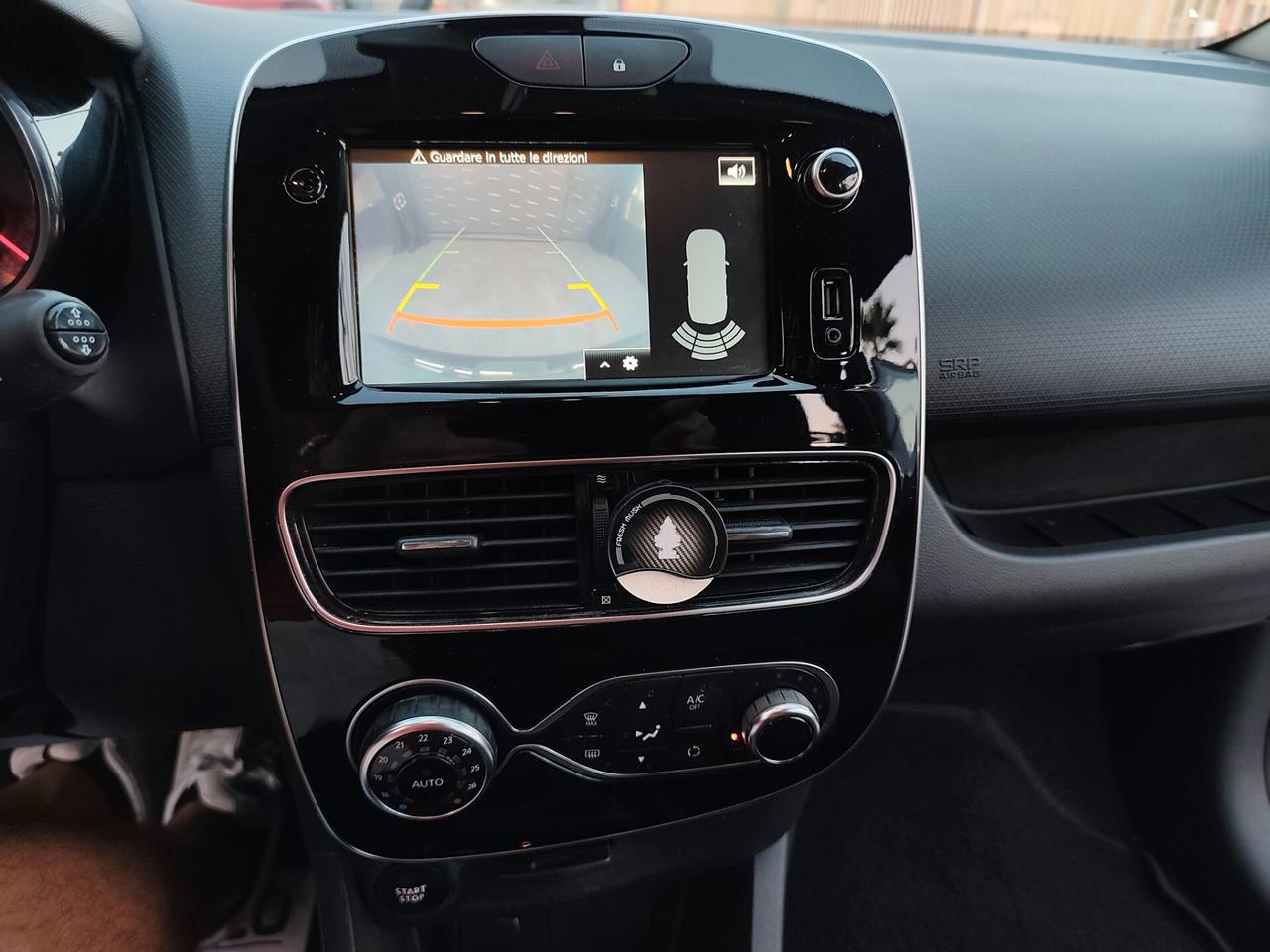Renault Clio 1.5 dCi 90cv NAVIGATORE