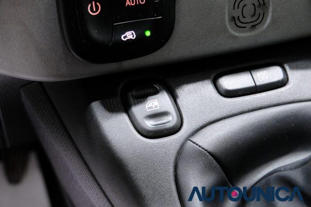 FIAT Panda CROSS 1.0 FIREFLY S&S HYBRID GARMIN NEOPATENTATI