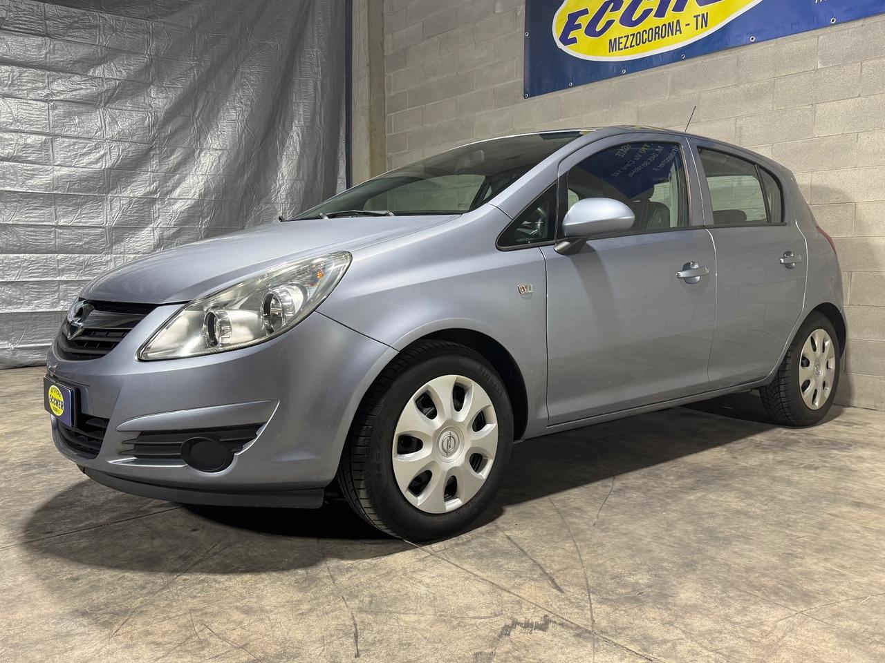 Opel Corsa 1.2 80cv 5 porte 81.000KM