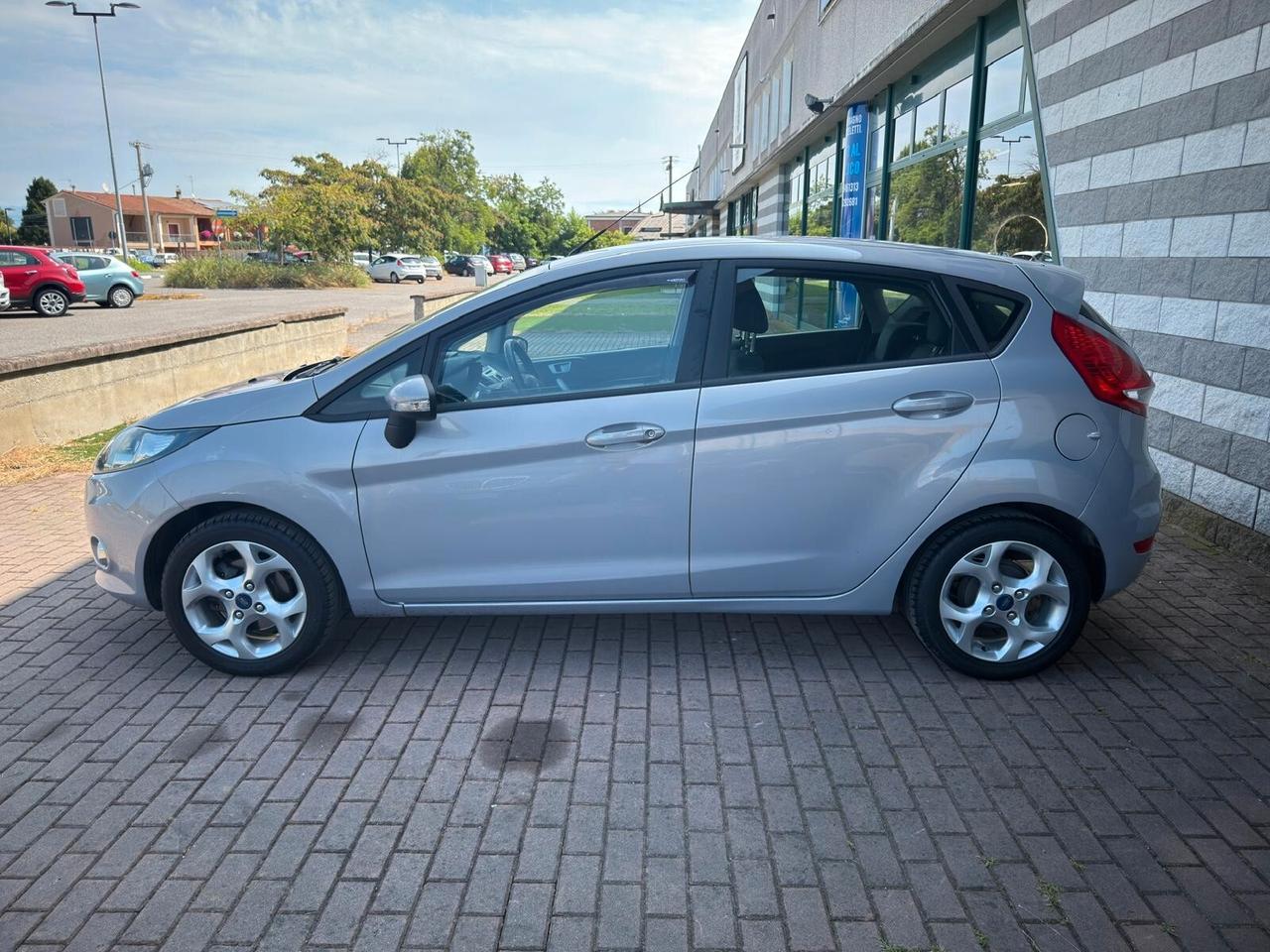 Ford Fiesta 1.2 82 CV 5 porte Titanium