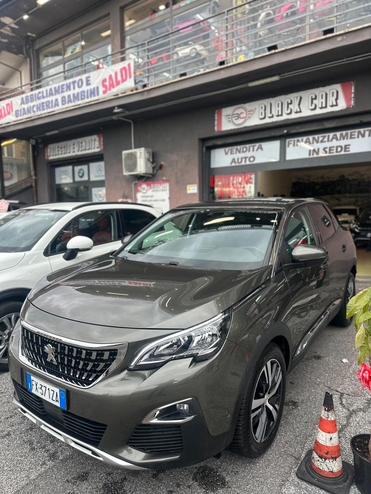 Peugeot 3008 BlueHDi 130 S&S EAT8 Allure