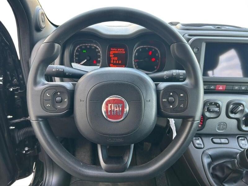 FIAT Panda 1.0 FireFly 70 CV S&S Hybrid Sport