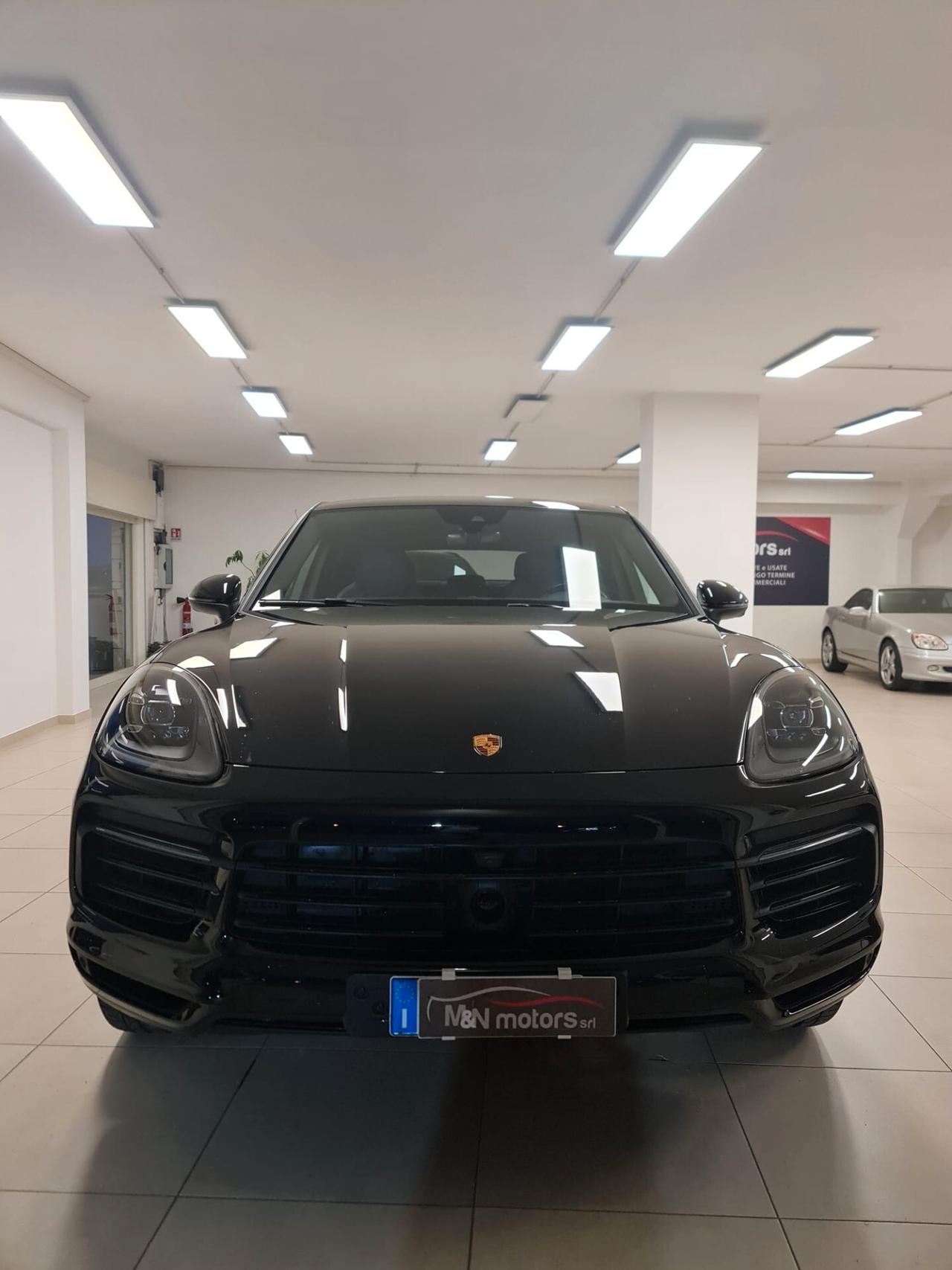 Porsche Cayenne Coupé 3.0 V6 E-Hybrid Platinum Edition