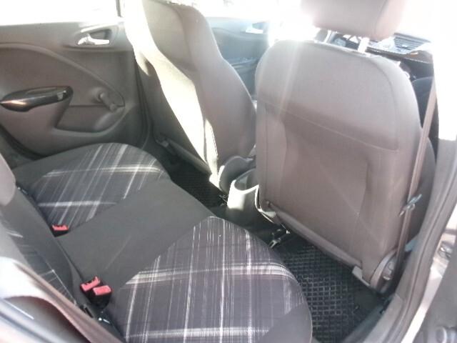 Opel Corsa 1.2 5 porte b-Color