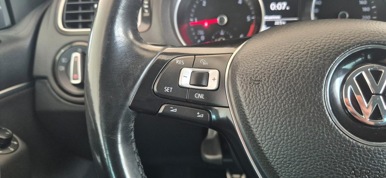 VOLKSWAGEN POLO 1.4TDI 90CV CONFORTLINE 10/2017