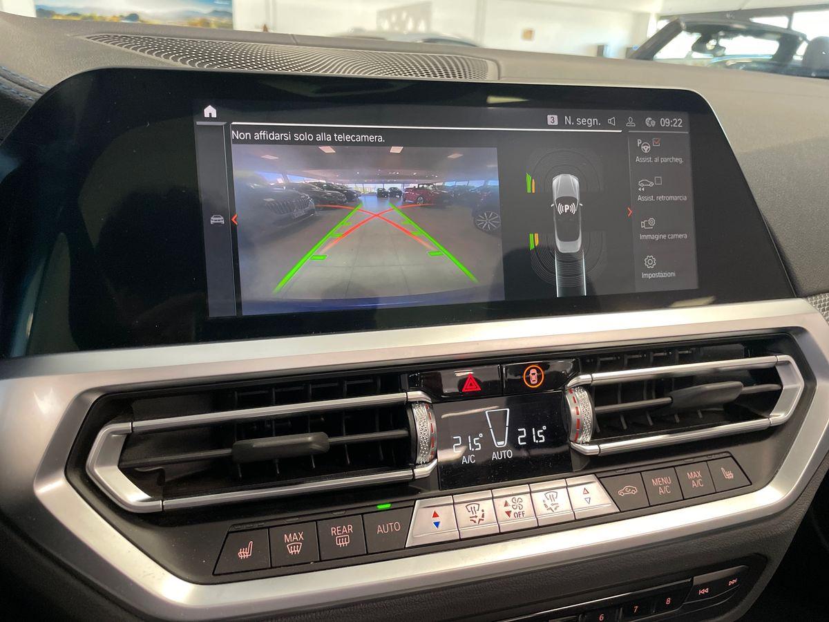 BMW Serie 4 G23 2020 Cabrio - 420d Cabrio mhev 48V Msport auto