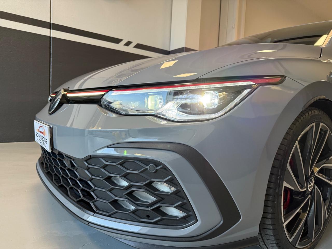 Volkswagen Golf GTI 2.0 245cv DSG