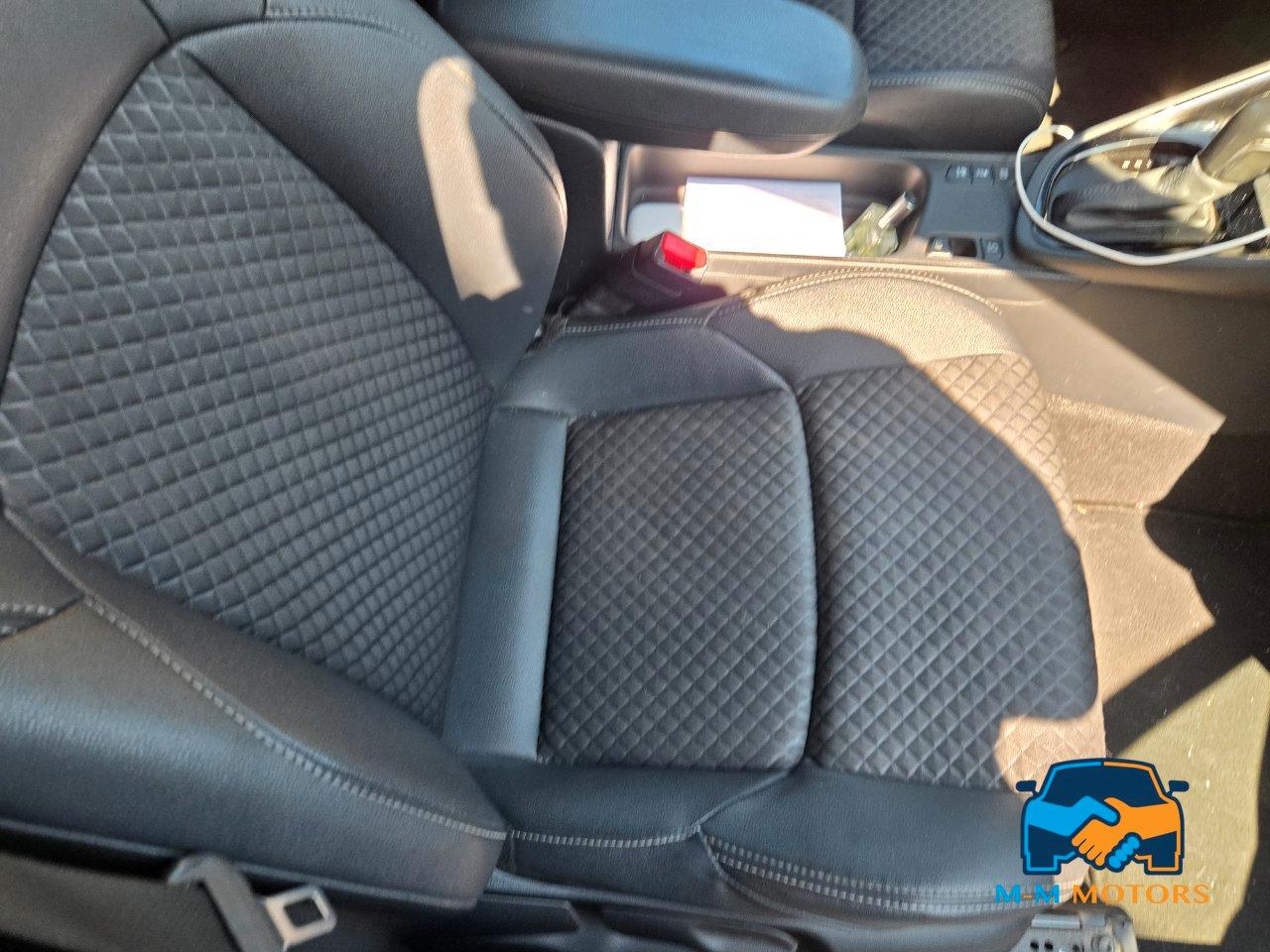 Toyota Yaris 1.5h Style