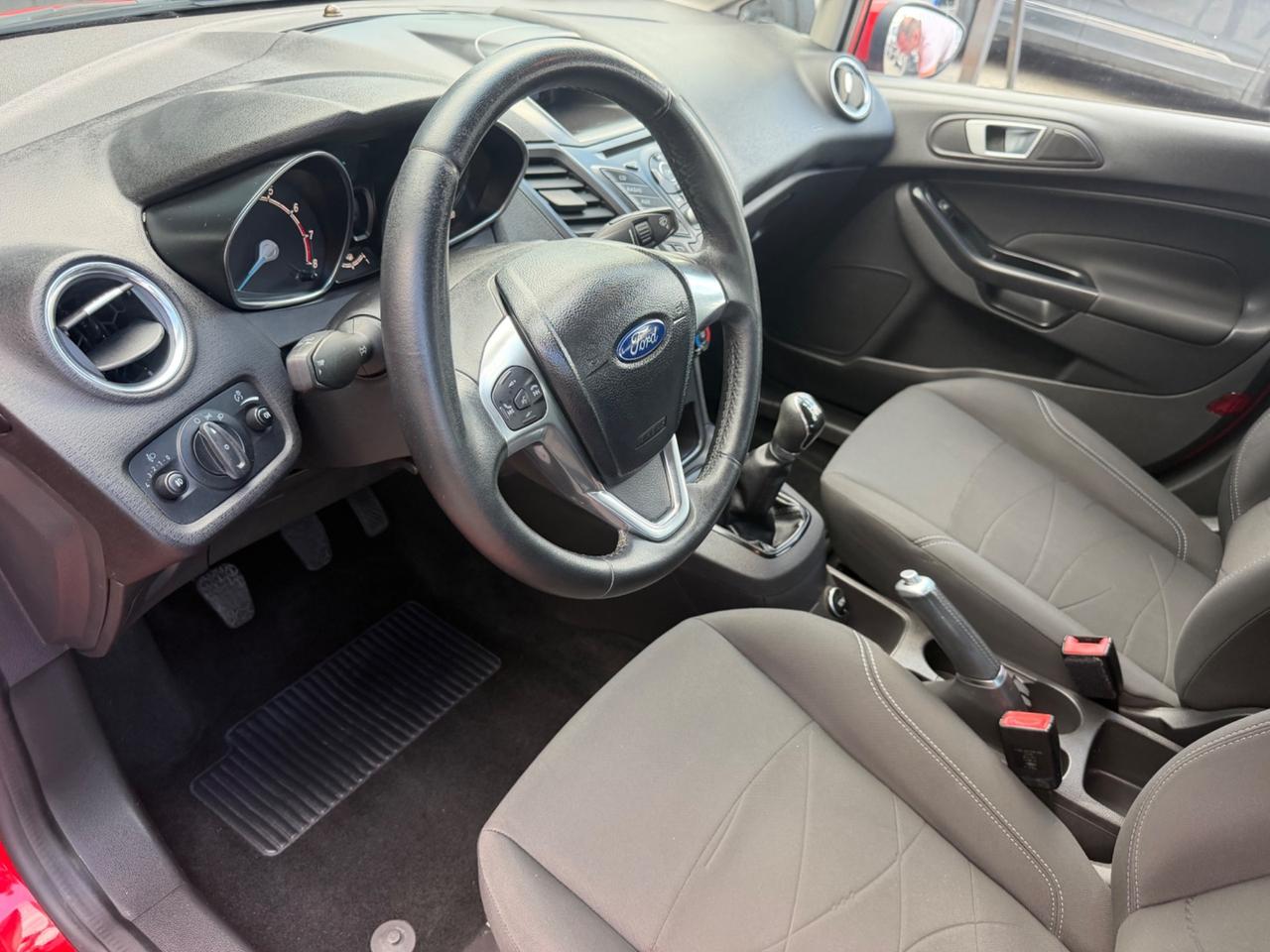 Ford Fiesta 1.2 60CV 5 porte Titanium