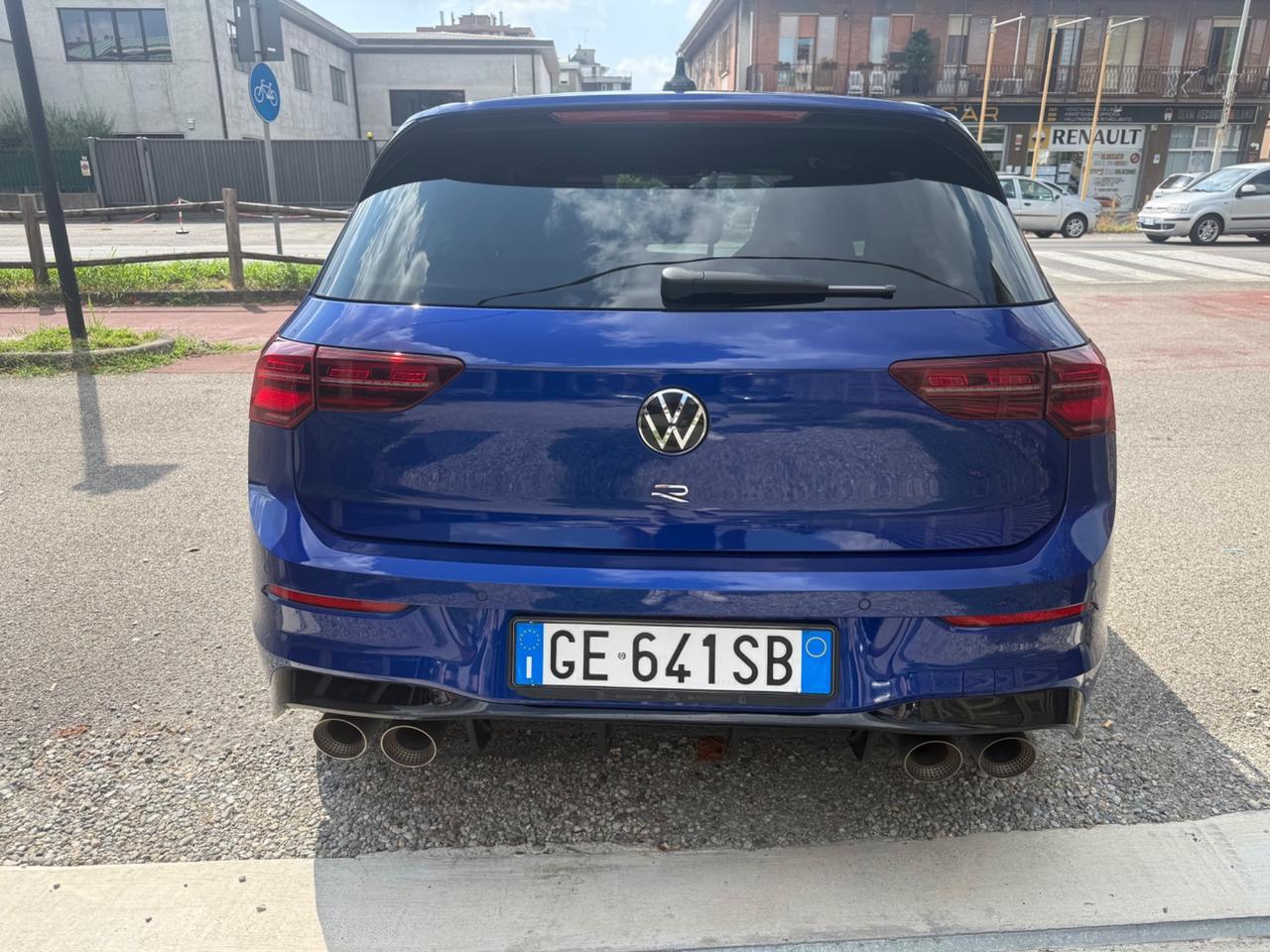 Volkswagen Golf 2.0 TSI DSG 4Motion R