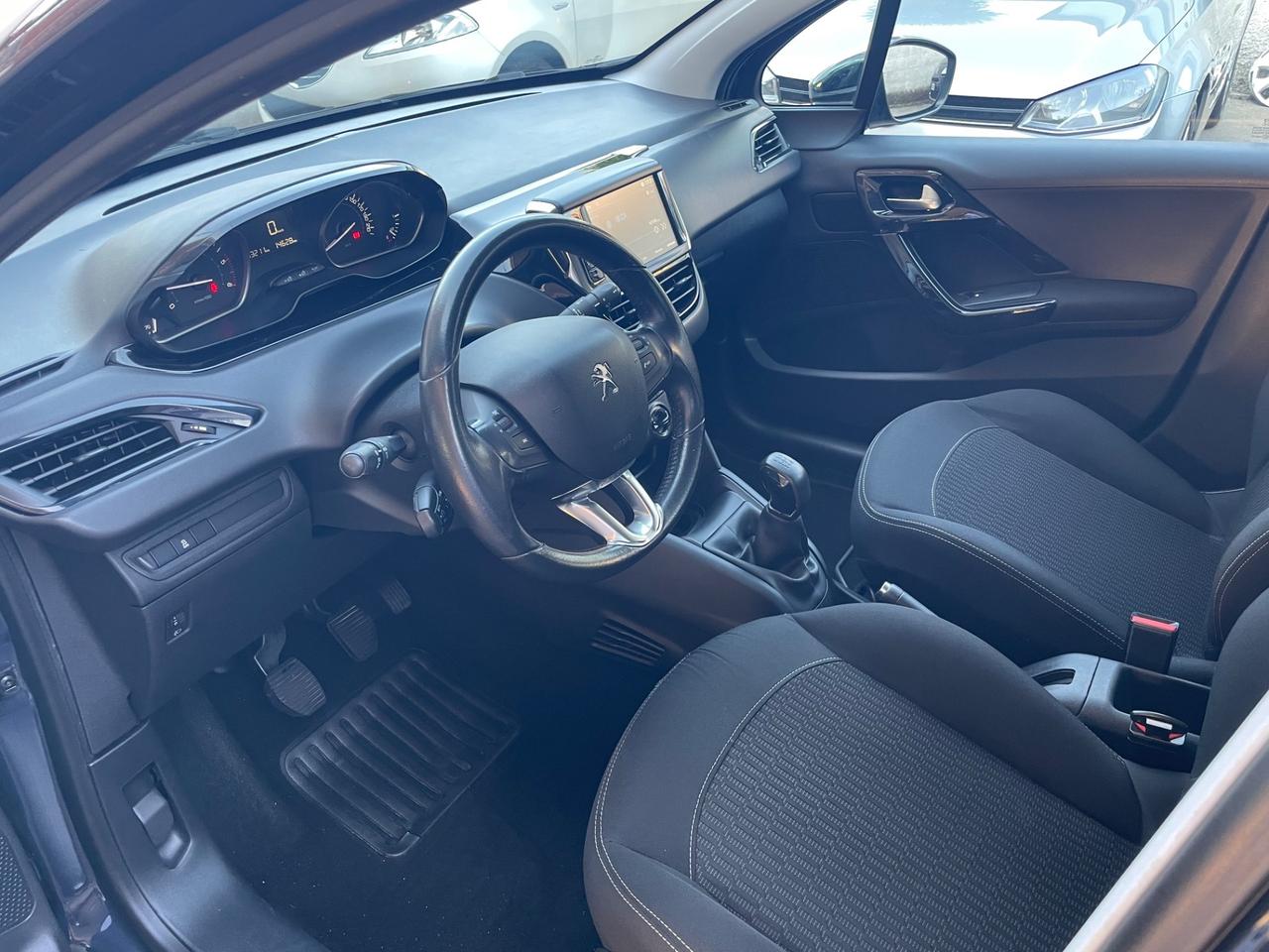 Peugeot 208 BlueHDi 75 5 porte Allure adatta neopatentati