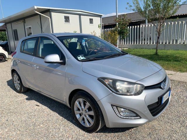 HYUNDAI i20 1.2 5p. Econext Sound Edition