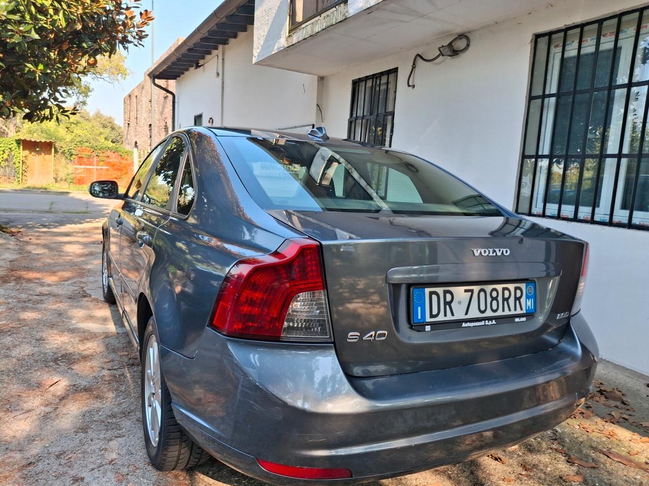 Volvo S40 2.0 D cat Summum
