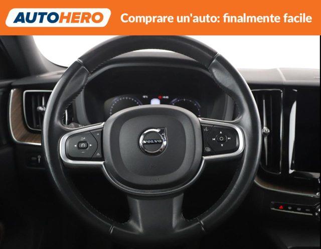VOLVO XC60 B4 (d) AWD Geartronic Momentum