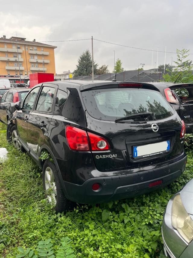 NISSAN Qashqai INCIDENTATA 4X4 AUTOMATICA 2.0 dCi DPF